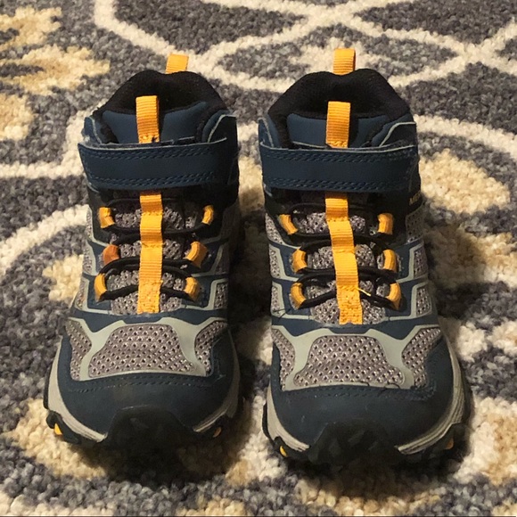 merrills hiking boots